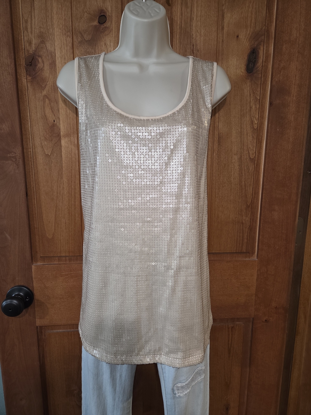 Sleeveless Sequin Scoop Neck Tank Top - Champagne